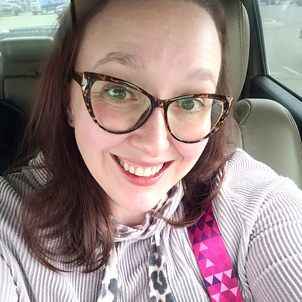 Meet your Posher, Allison